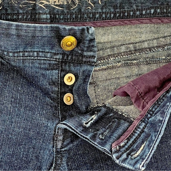 Express Jeans Cuffed Hem Button Fly Jean Shorts Size 4 Women’s - Picture 5 of 7